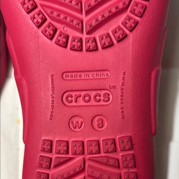 CROCS Vibrant Pink Flip Flop Thong Sandals - Picture 5 of 5